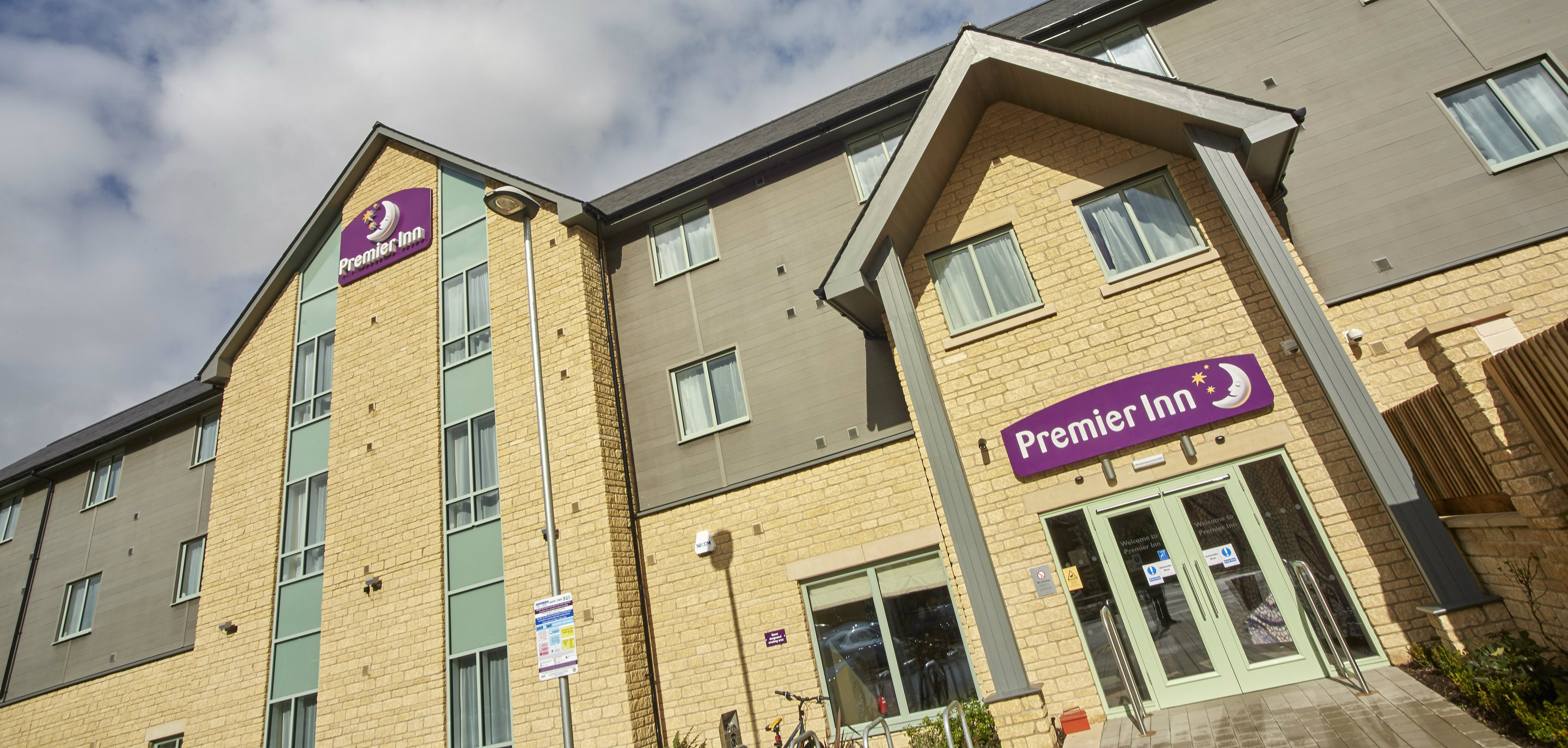 Premier Inn Cirencester EYG Commercial