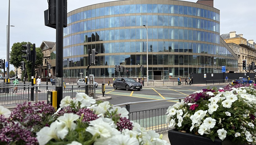 EYG shortlisted for national industry award as ‘best installation’ for glazing Hull’s new ‘Monocle’ development